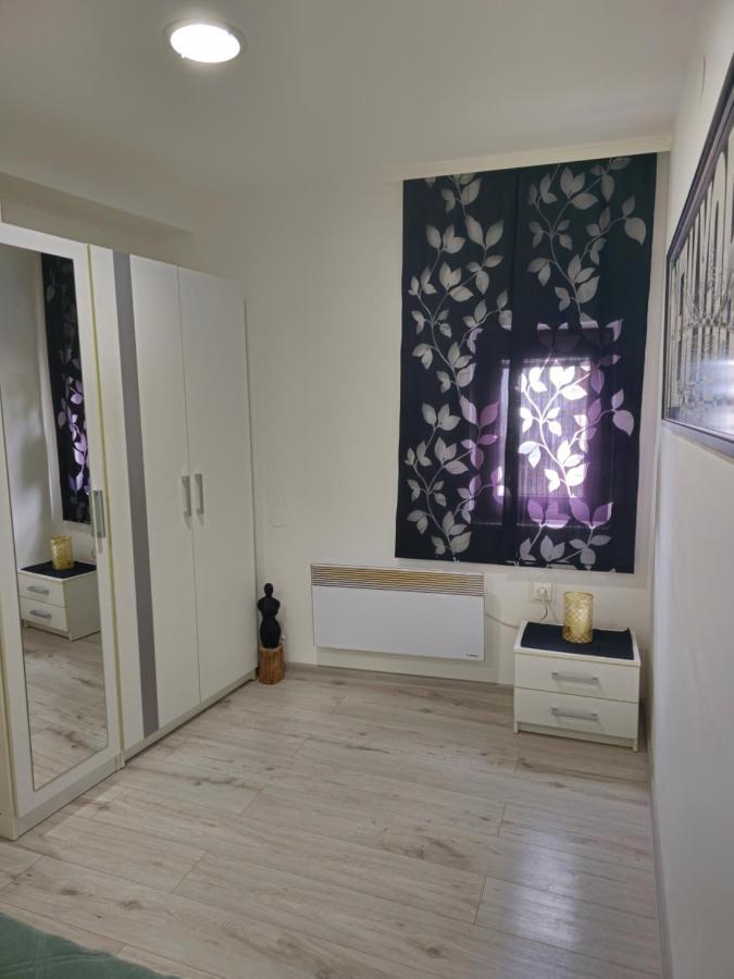Apartment Aria Vinkovci Eksteriør billede